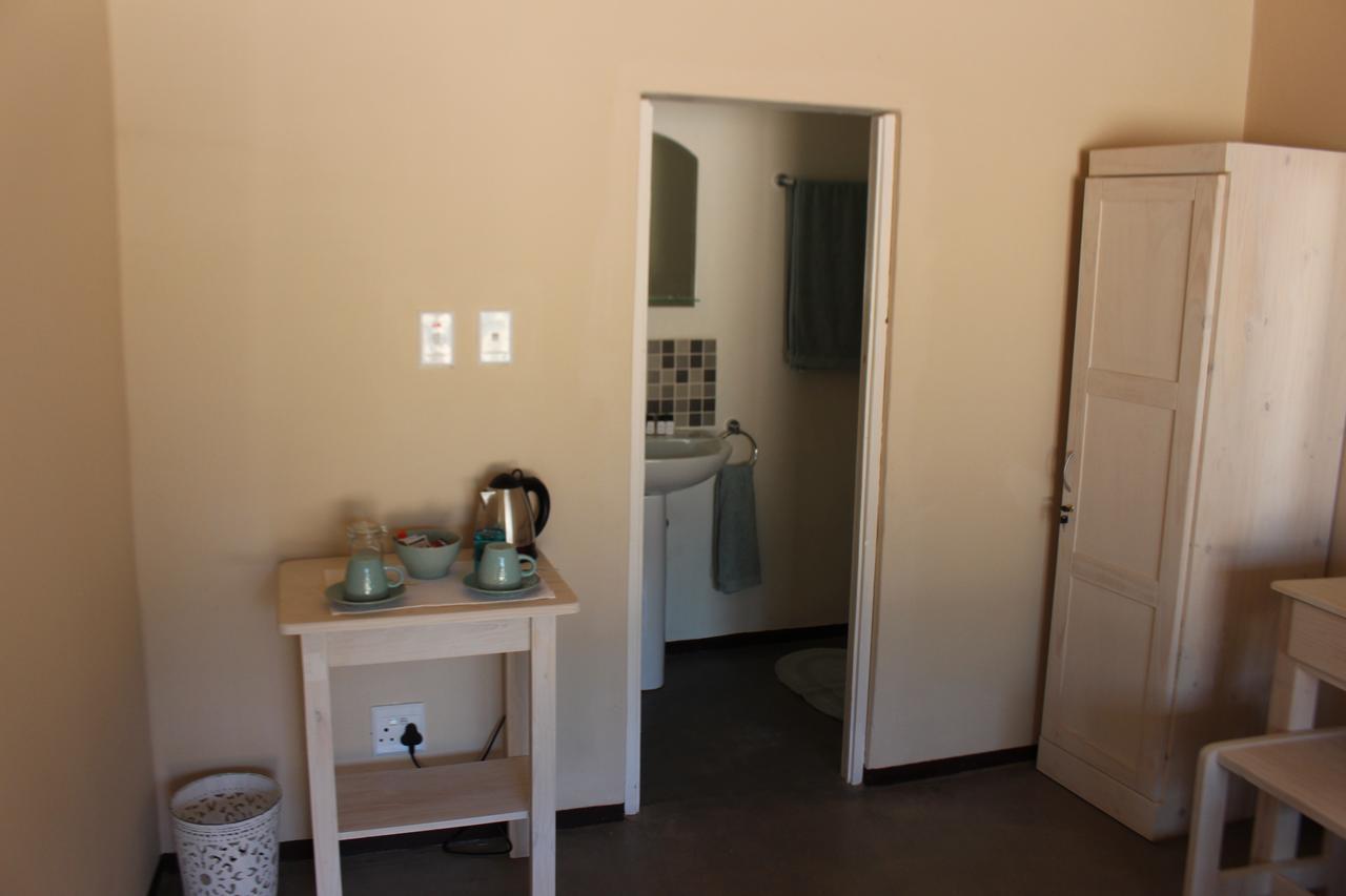 The Overnight B&B Muldersdrift Exterior photo